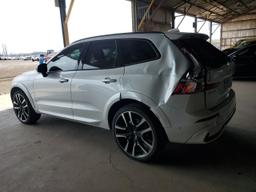 VOLVO XC60 ULTIM 2023 white  gas YV4L12RM8P1338257 photo #3