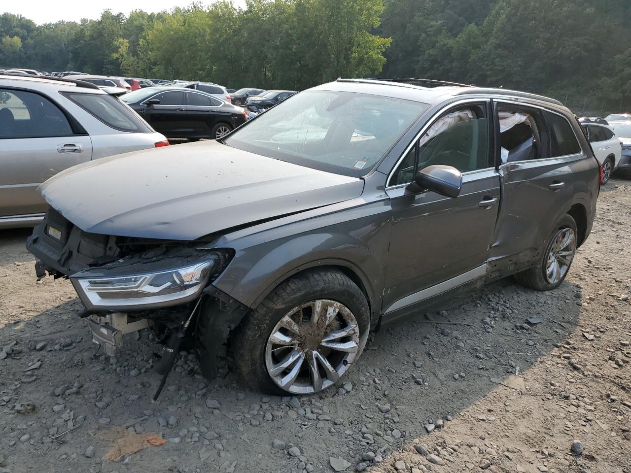 AUDI Q7 PREMIUM 2018 gray  gas WA1LHAF72JD039290 photo #1