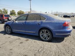 VOLKSWAGEN PASSAT R-L 2017 blue  gas 1VWDT7A37HC063081 photo #3