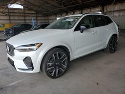 VOLVO XC60 ULTIM 2023 white  gas YV4L12RM8P1338257 photo #2