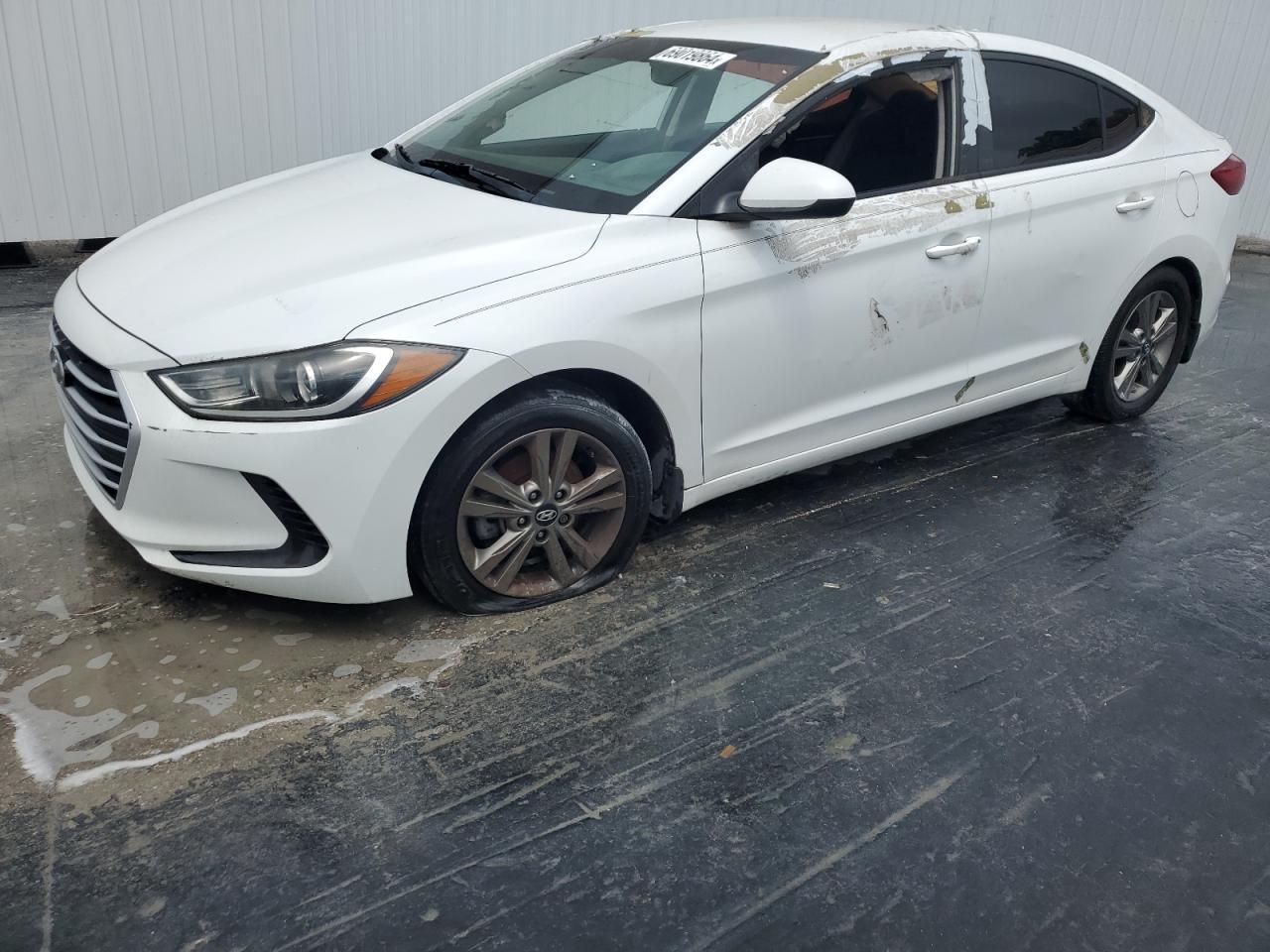 HYUNDAI ELANTRA SE 2018 white  gas 5NPD84LF6JH386980 photo #1