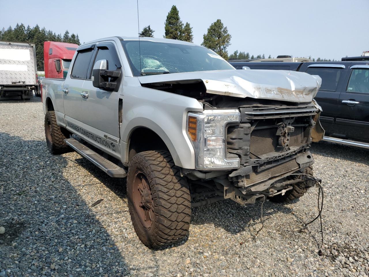 FORD F350 SUPER 2018 silver  diesel 1FT8W3BTXJEC59271 photo #1