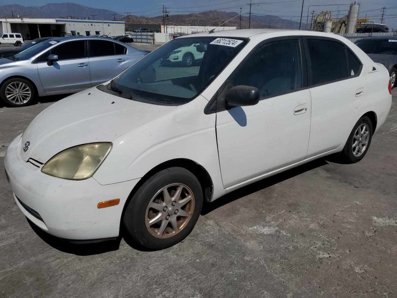 TOYOTA PRIUS 2002 white sedan 4d hybrid engine JT2BK12U020040079 photo #1