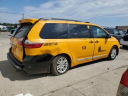 TOYOTA SIENNA XLE 2017 yellow  gas 5TDYZ3DC9HS854413 photo #4