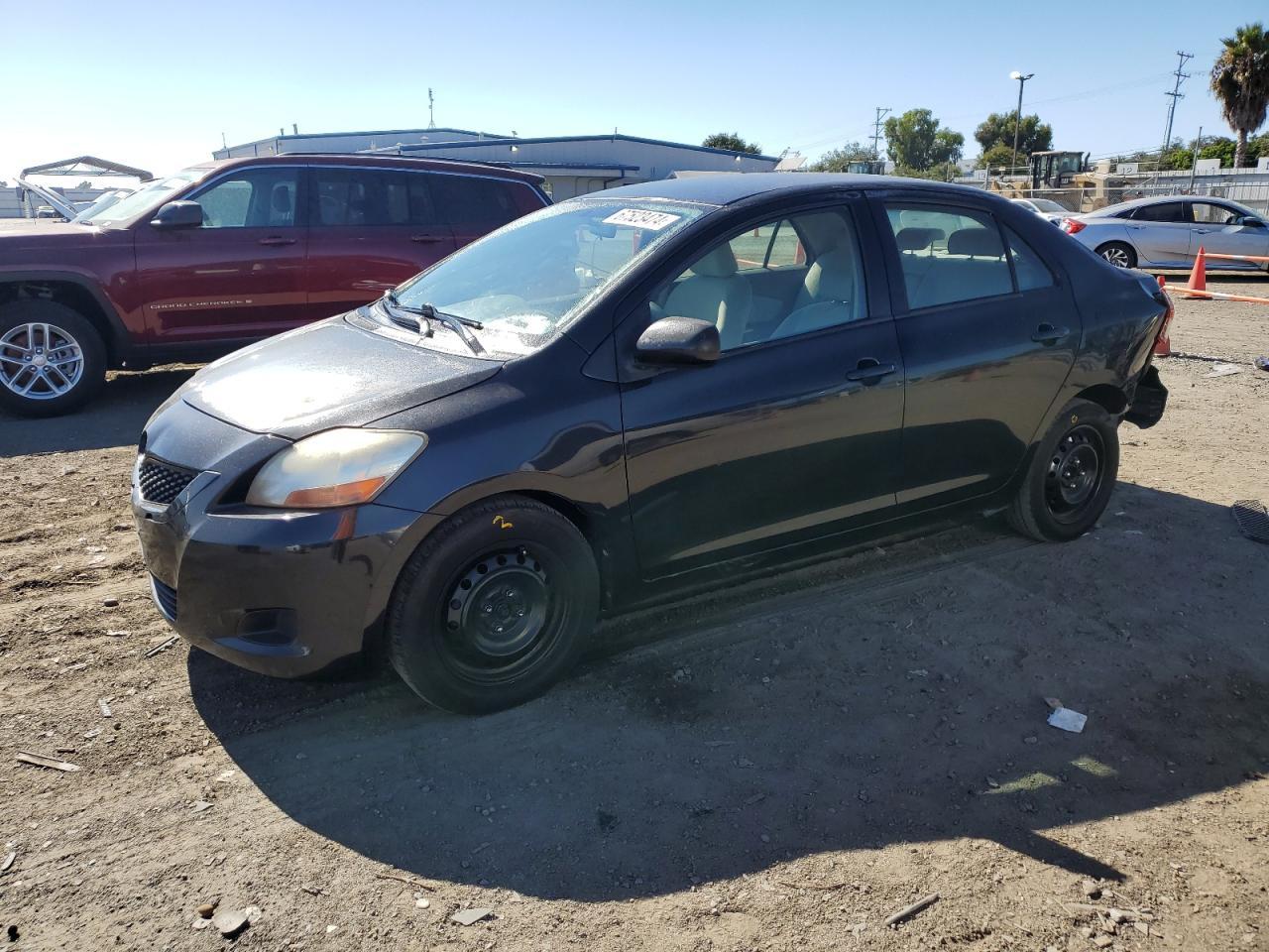 TOYOTA YARIS 2009 black  gas JTDBT903991318205 photo #1