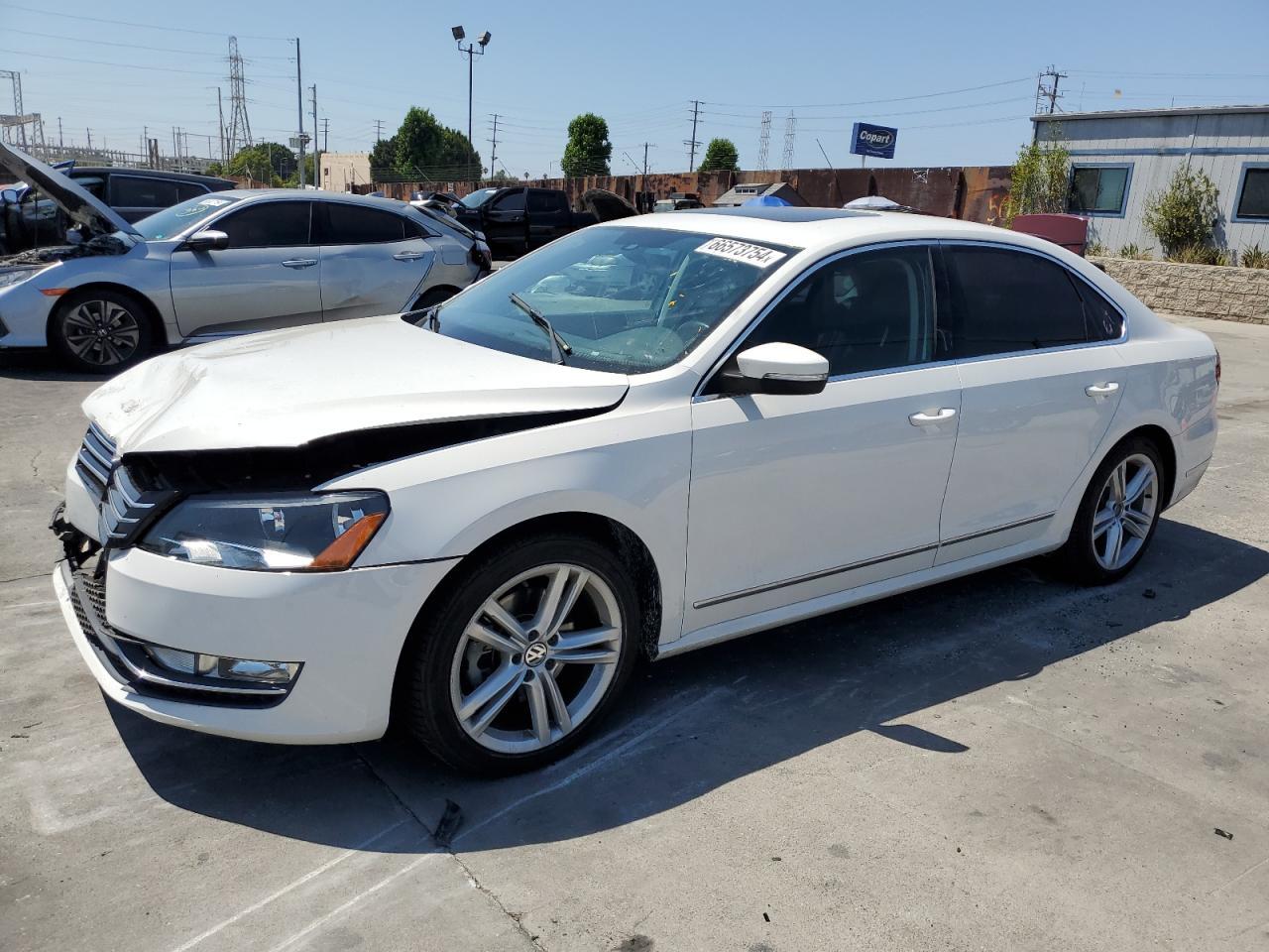 VOLKSWAGEN PASSAT SE 2015 white  gas 1VWBT7A39FC039515 photo #1