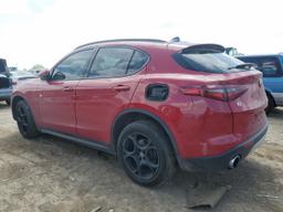 ALFA ROMEO STELVIO SP 2018 red  gas ZASFAKPN3J7B65755 photo #3