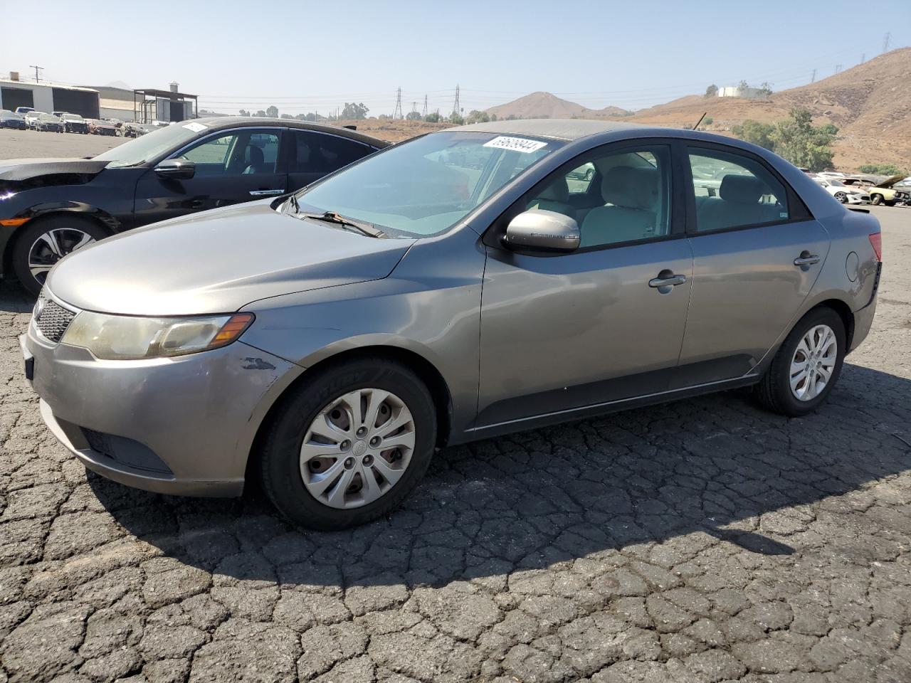 KIA FORTE 2011 gray  gas KNAFU4A22B5377079 photo #1