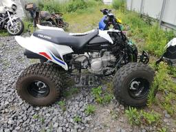 POLARIS OUTLAW 110 2024 white  gas RF3YAK110RT082907 photo #2