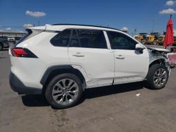 TOYOTA RAV4 XLE P 2020 white  gas JTMC1RFV9LD047896 photo #4