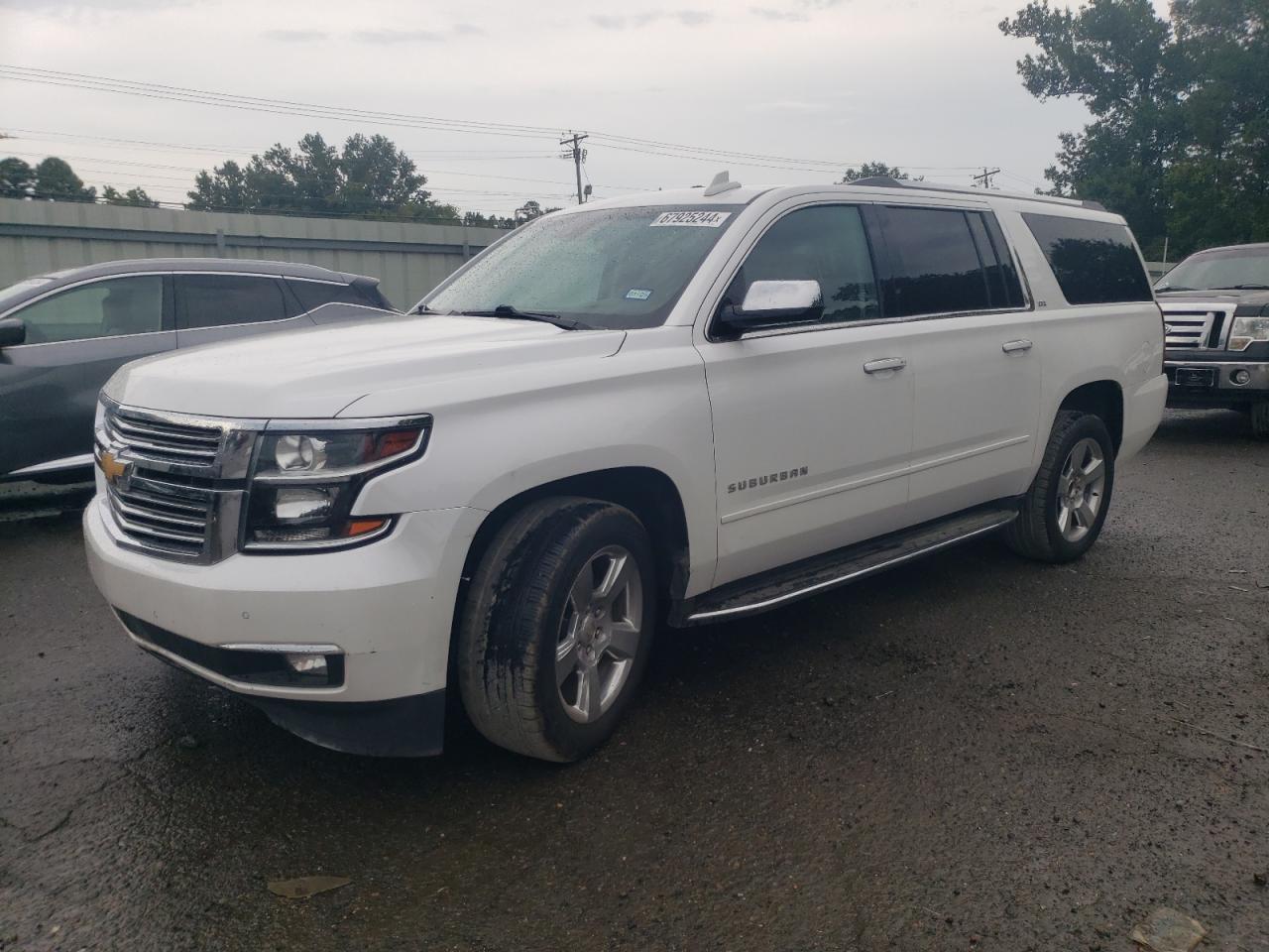 CHEVROLET SUBURBAN C 2016 white 4dr spor gas 1GNSCJKC4GR456870 photo #1