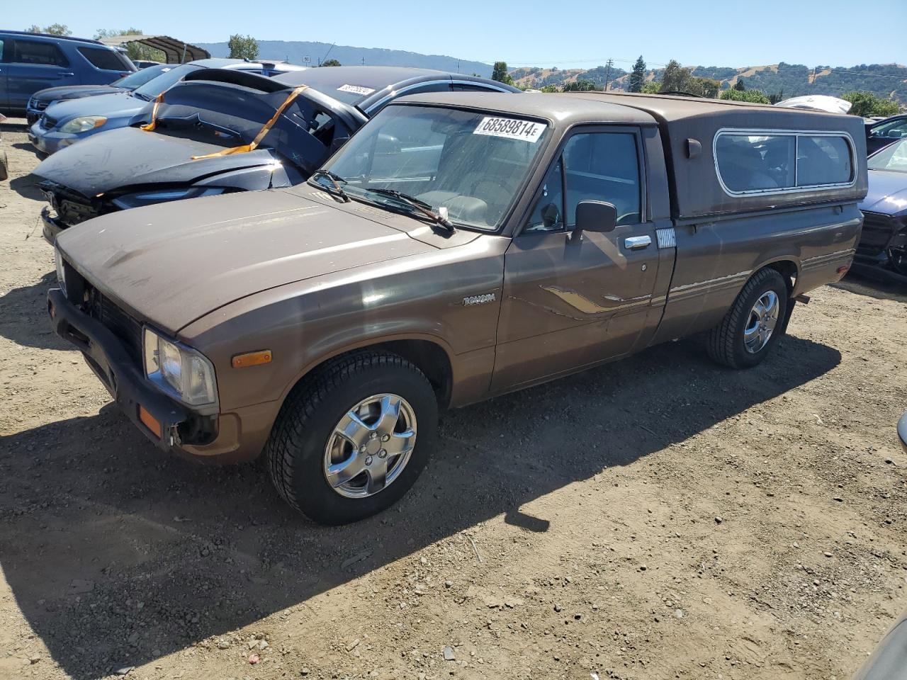 TOYOTA PICKUP 1/2 1983 brown  gas JT4RN44S5D1158314 photo #1