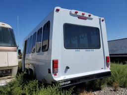 FORD ECONOLINE 2011 white cutaway gas 1FDFE4FS3BDB05232 photo #3