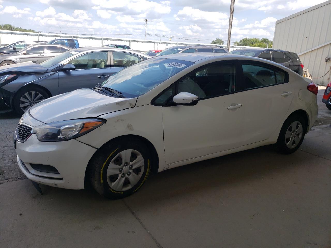 KIA FORTE LX 2015 white  gas KNAFX4A68F5421831 photo #1