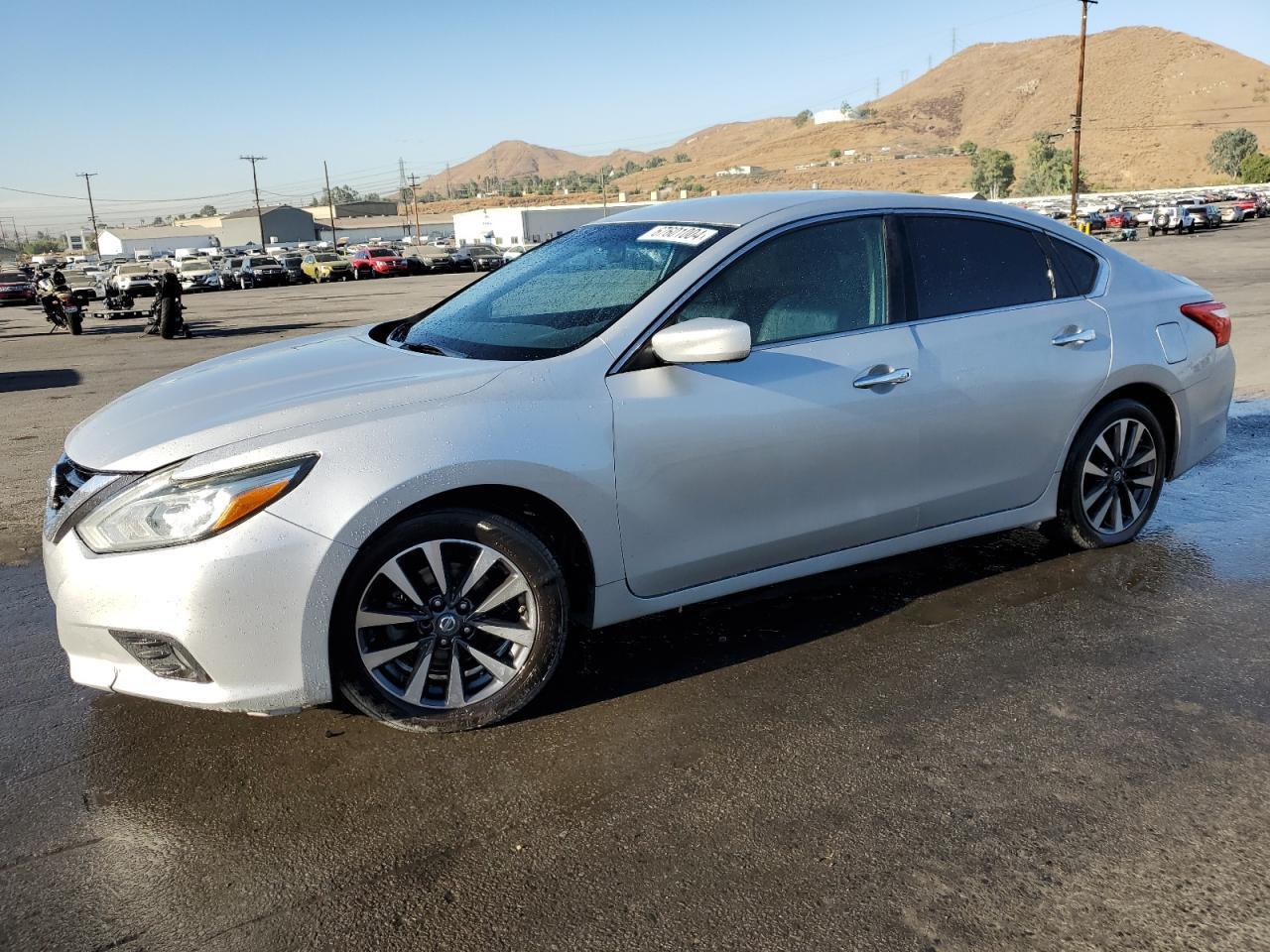 NISSAN ALTIMA 2.5 2017 silver  gas 1N4AL3AP2HC270310 photo #1