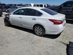 NISSAN ALTIMA 2.5 2017 white  gas 1N4AL3AP6HN329900 photo #3