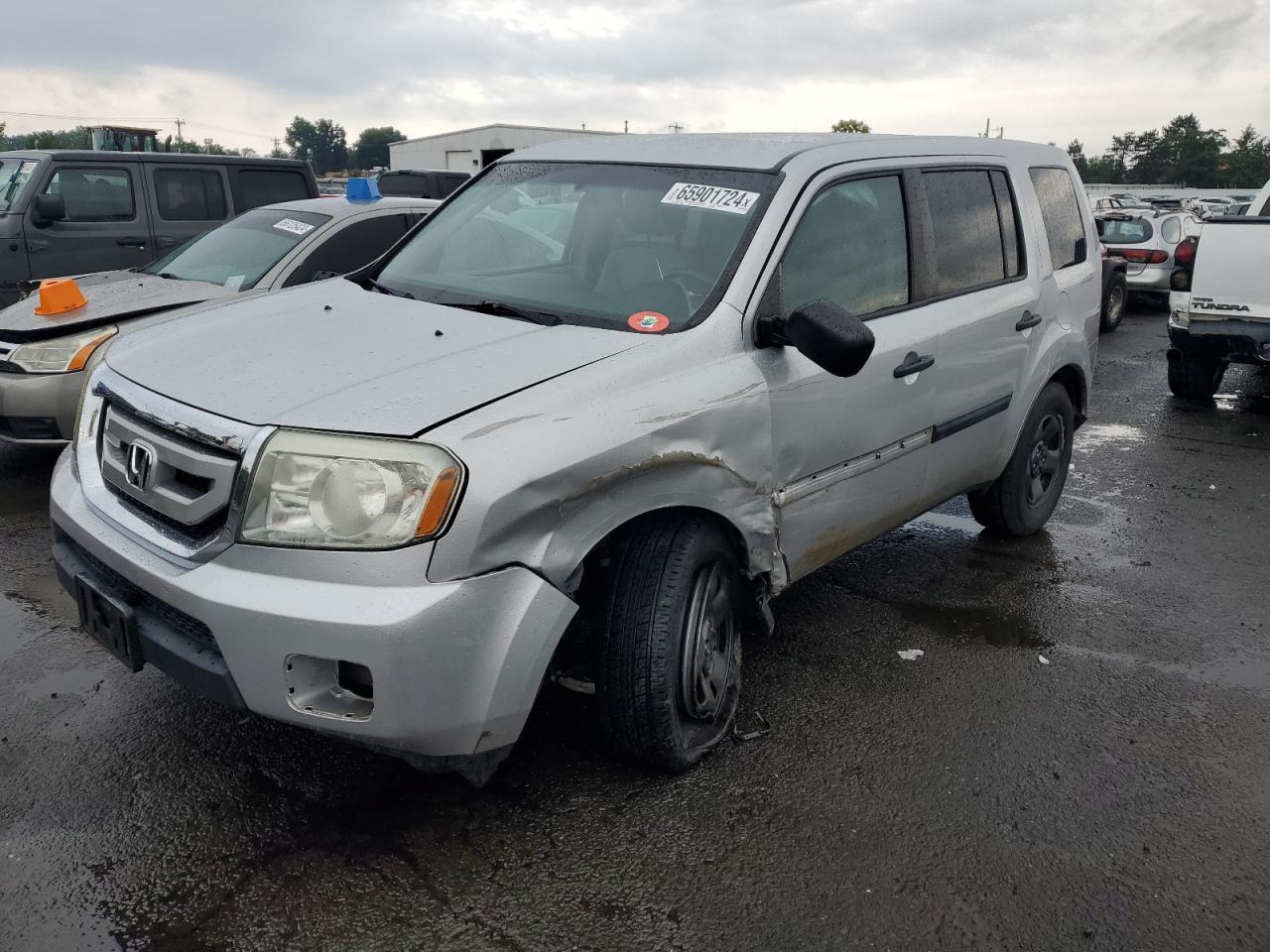 HONDA PILOT LX 2011 gray  gas 5FNYF4H25BB075599 photo #1