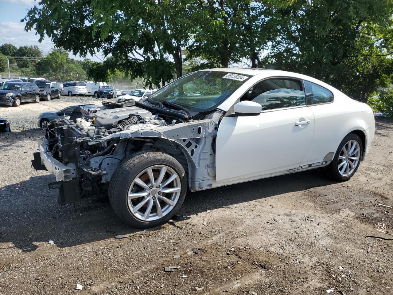 INFINITI G37 2011 white  gas JN1CV6EL2BM261701 photo #1