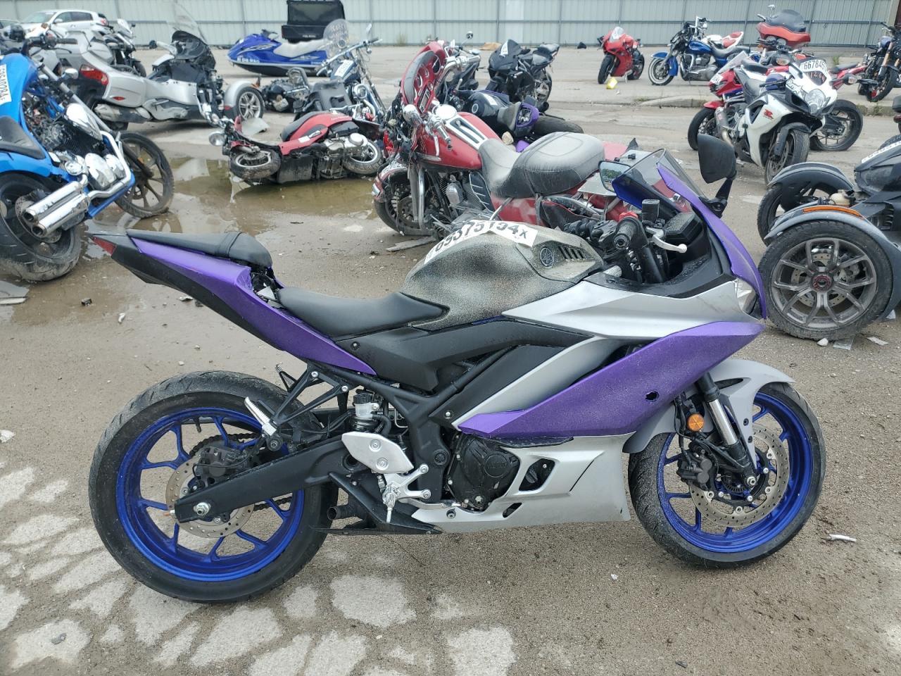 YAMAHA YZFR3 A 2020 purple  gas MH3RH18YXLK003496 photo #1