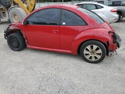 VOLKSWAGEN NEW BEETLE 2008 red  gas 3VWPW31C38M500117 photo #3