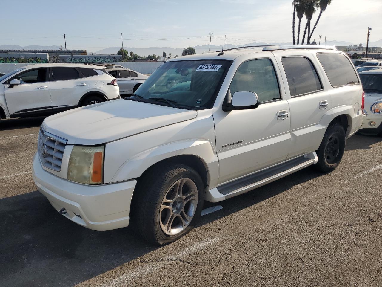 CADILLAC ESCALADE L 2003 white  gas 1GYEC63T03R179608 photo #1