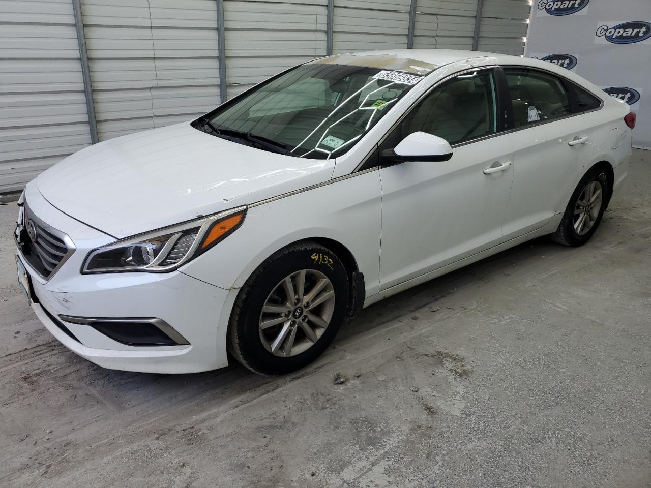 HYUNDAI SONATA SE 2017 white  gas 5NPE24AF6HH586972 photo #1