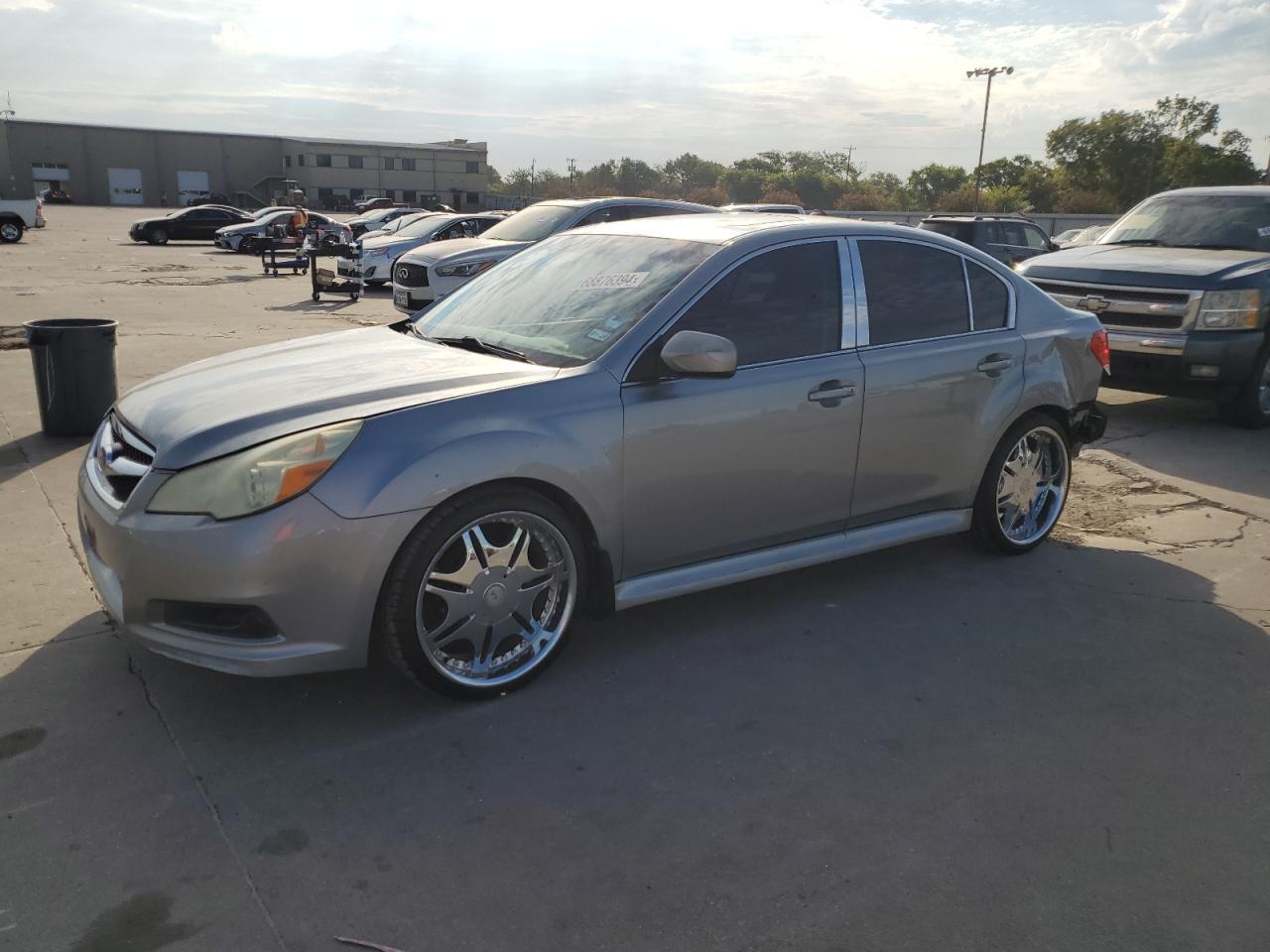 SUBARU LEGACY 2.5 2011 gray  gas 4S3BMBH64B3232779 photo #1