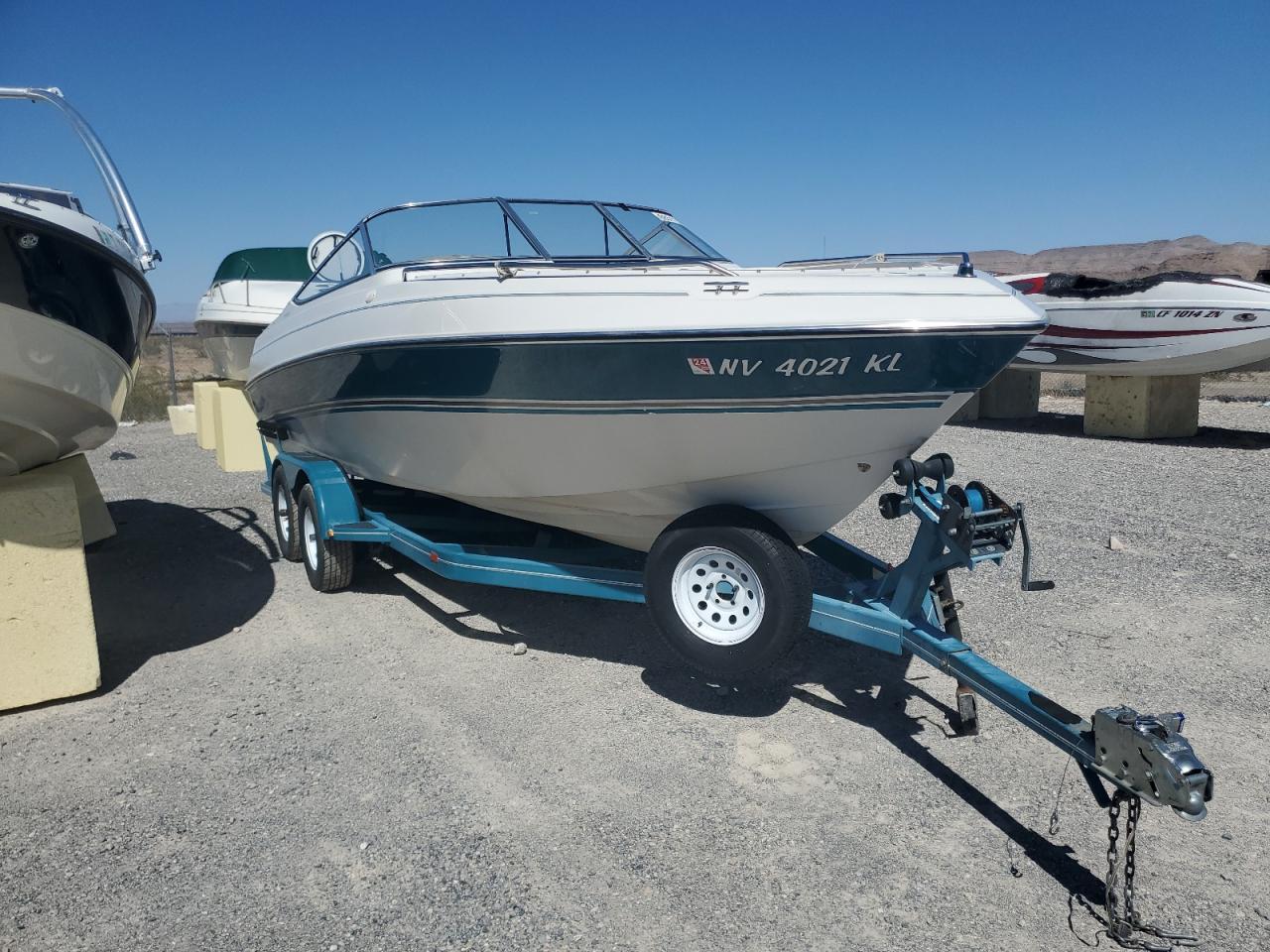 FOUR BOAT W/TRA 1994 two tone   4WNMG099C494 photo #1