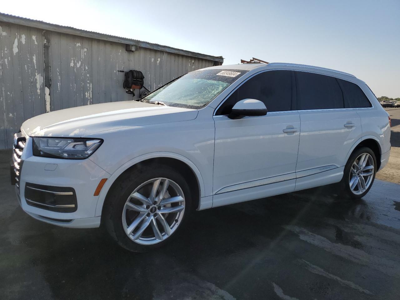 AUDI Q7 PRESTIG 2018 white  gas WA1VAAF79JD016151 photo #1