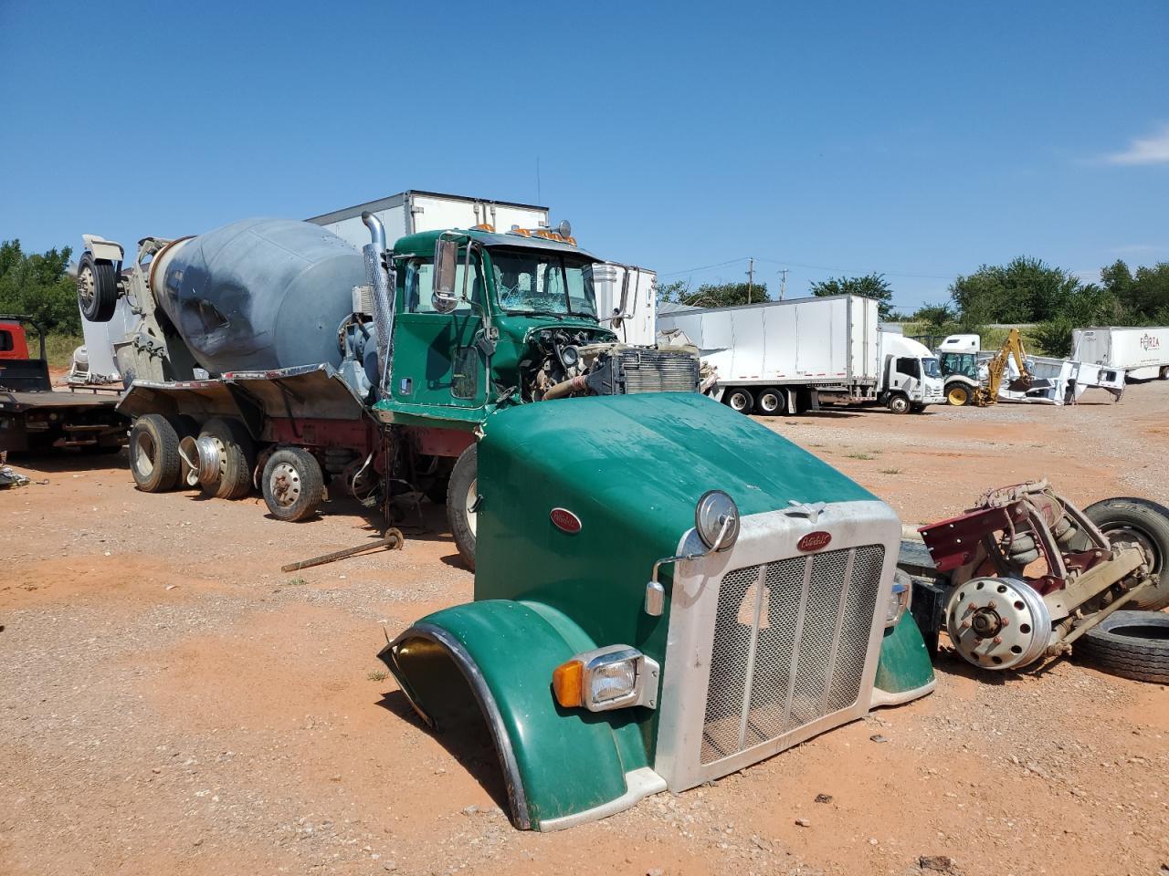 PETERBILT 365 2014 green  diesel 1NPSLJEX7ED218960 photo #1