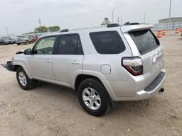 TOYOTA 4RUNNER SR 2022 silver  gas JTEEU5JRXN5266278 photo #3