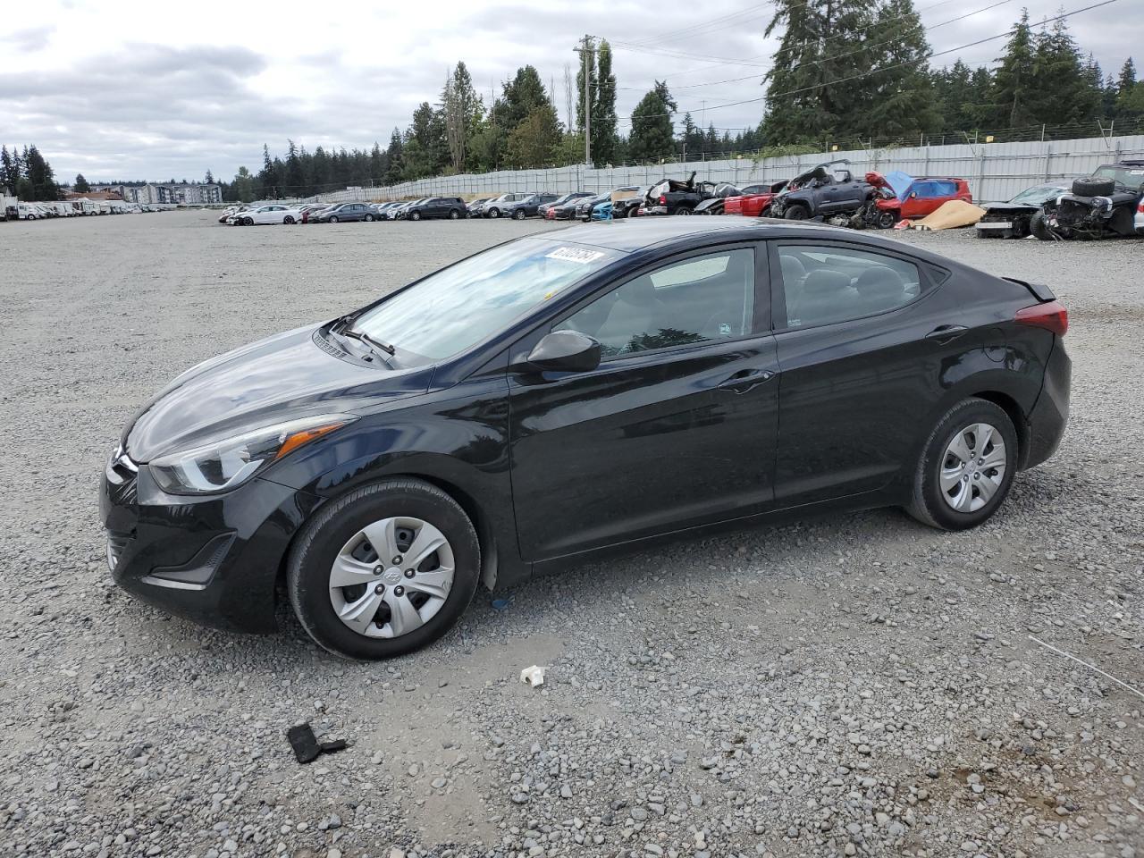 HYUNDAI ELANTRA SE 2016 black  gas 5NPDH4AE3GH711684 photo #1