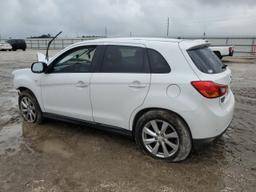 MITSUBISHI OUTLANDER 2014 white  gas 4A4AP3AU1EE025253 photo #3