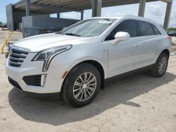 CADILLAC XT5 LUXURY 2017 silver 4dr spor gas 1GYKNBRS0HZ214398 photo #2