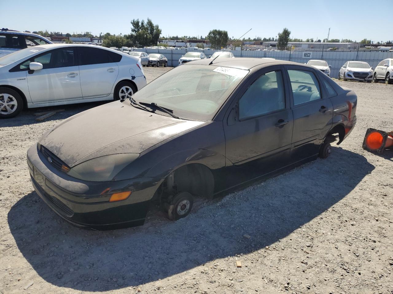 FORD FOCUS SE C 2004 black  gas 1FAFP34384W181367 photo #1