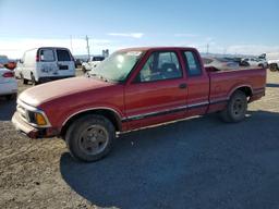 CHEVROLET S-10 1997 red  gas 1GCCS1942VK240214 photo #2