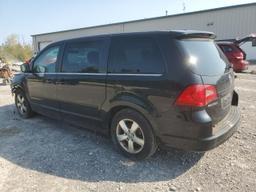 VOLKSWAGEN ROUTAN SE 2010 black  gas 2V4RW3D14AR202508 photo #3