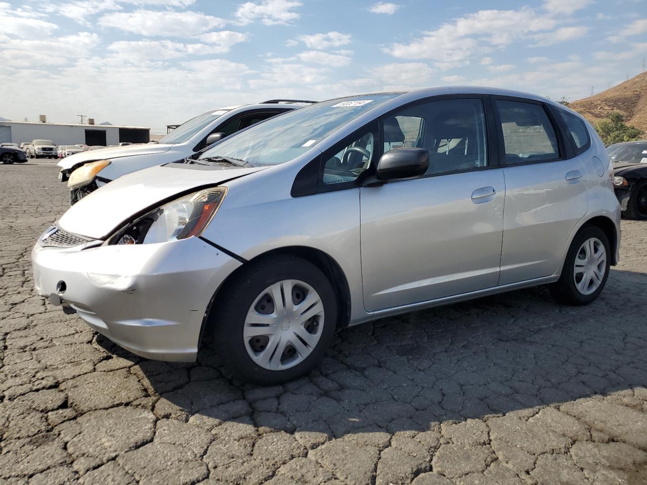 HONDA FIT 2011 gray hatchbac gas JHMGE8H36BC015101 photo #1