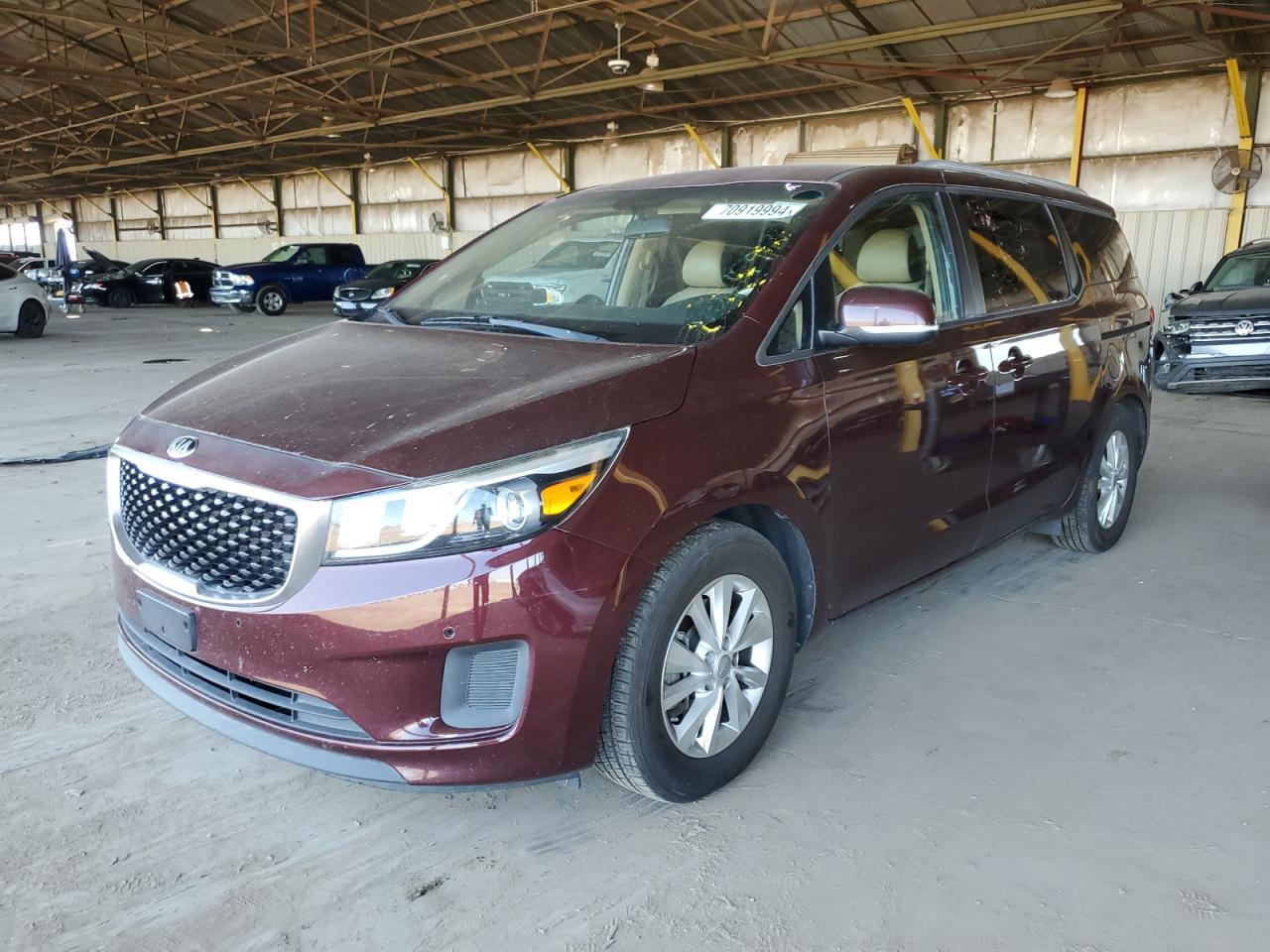 KIA SEDONA LX 2017 burgundy sports v gas KNDMB5C15H6316306 photo #1