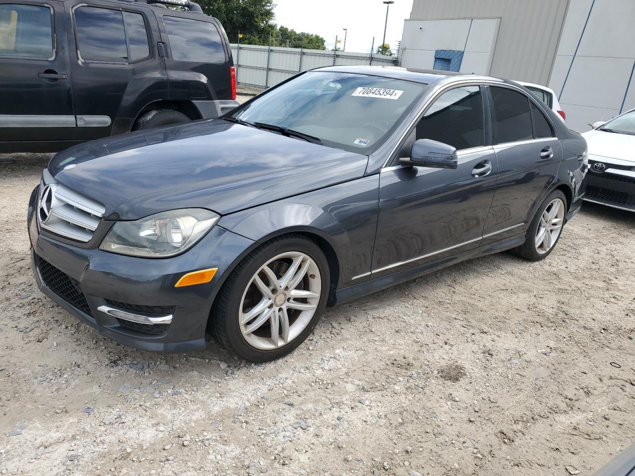 MERCEDES-BENZ C 300 4MAT 2013 gray sedan 4d gas WDDGF8AB5DR276418 photo #1