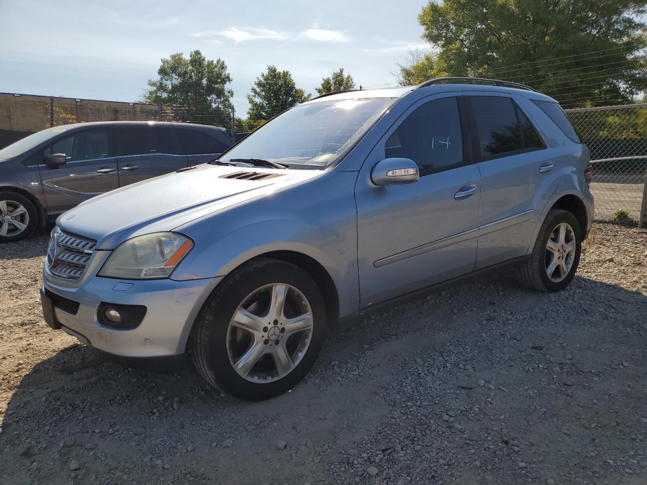 MERCEDES-BENZ ML 350 2006 blue 4dr spor gas 4JGBB86EX6A070883 photo #1