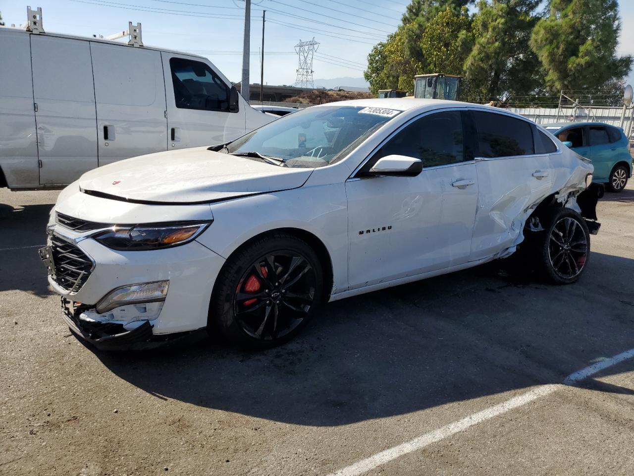 CHEVROLET MALIBU LT 2020 white  gas 1G1ZD5ST8LF140792 photo #1