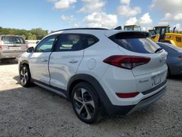 HYUNDAI TUCSON VAL 2018 white  gas KM8J33A28JU736610 photo #3