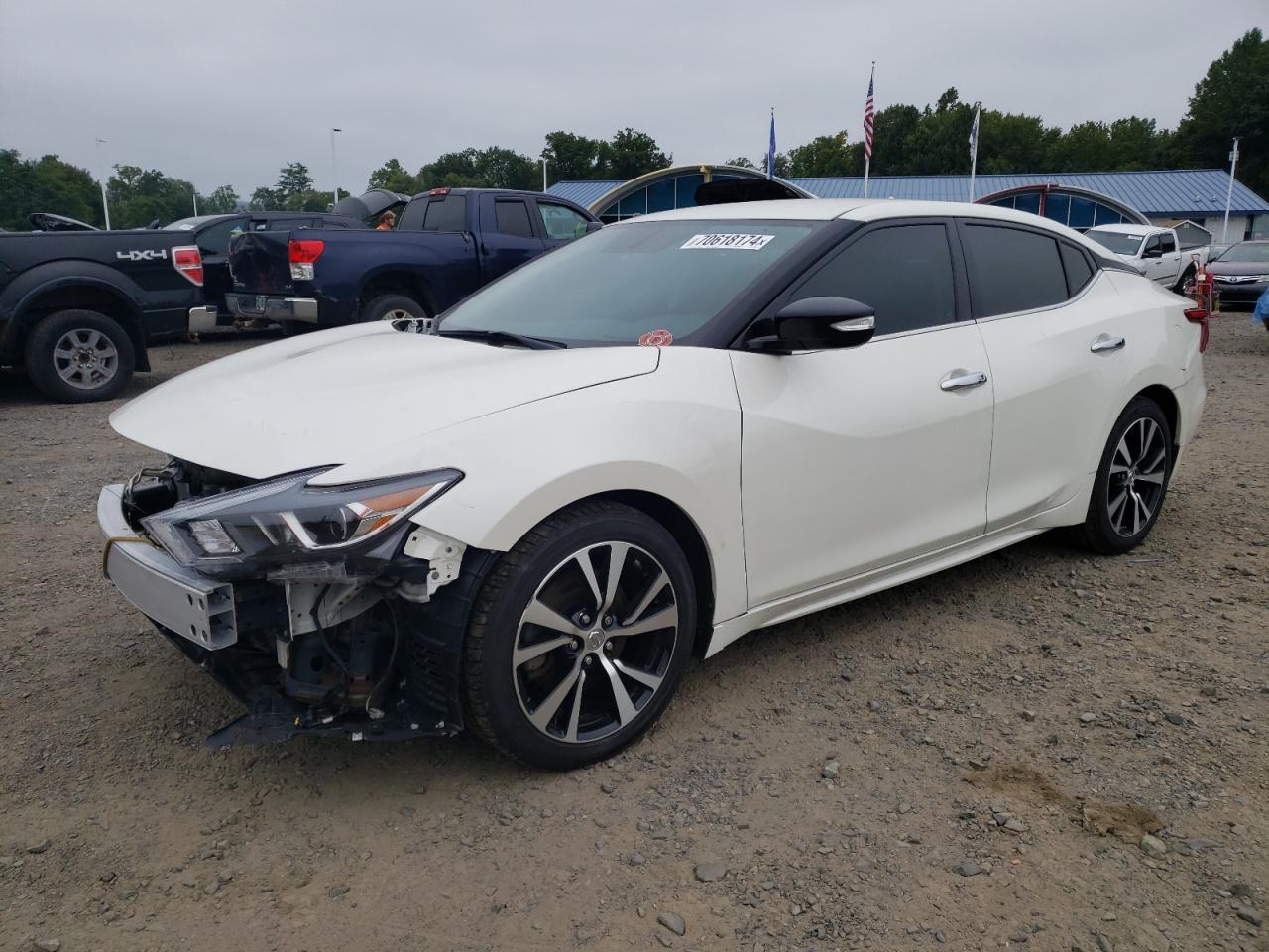 NISSAN MAXIMA 3.5 2017 white  gas 1N4AA6AP2HC449342 photo #1