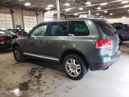 VOLKSWAGEN TOUAREG 4. 2004 gray  gas WVGCM67L94D032492 photo #3