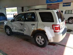 FORD ESCAPE XLT 2008 white  gas 1FMCU93138KB83710 photo #3