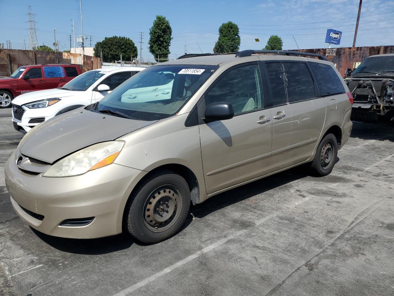 TOYOTA SIENNA CE 2009 beige  gas 5TDZK23C99S285696 photo #1