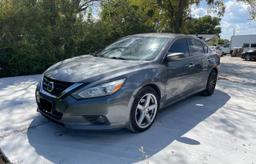 NISSAN ALTIMA 2.5 2018 gray  gas 1N4AL3AP0JC114773 photo #3