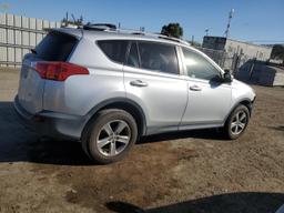 TOYOTA RAV4 XLE 2015 silver  gas JTMWFREV8FD080408 photo #4