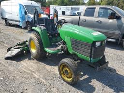 JOHN DEERE 4200 2020 green   LV4200C327360 photo #2